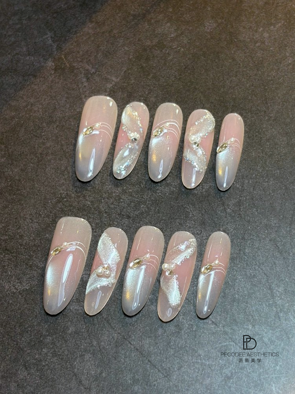 Silver Veil Arc press-on nails cover image
